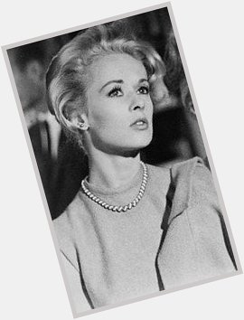 Happy birthday to the beautiful tippi hedren, she\s 92 today. 