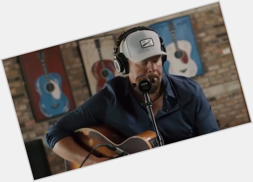 New one from Toby Keith Happy Birthday America .    