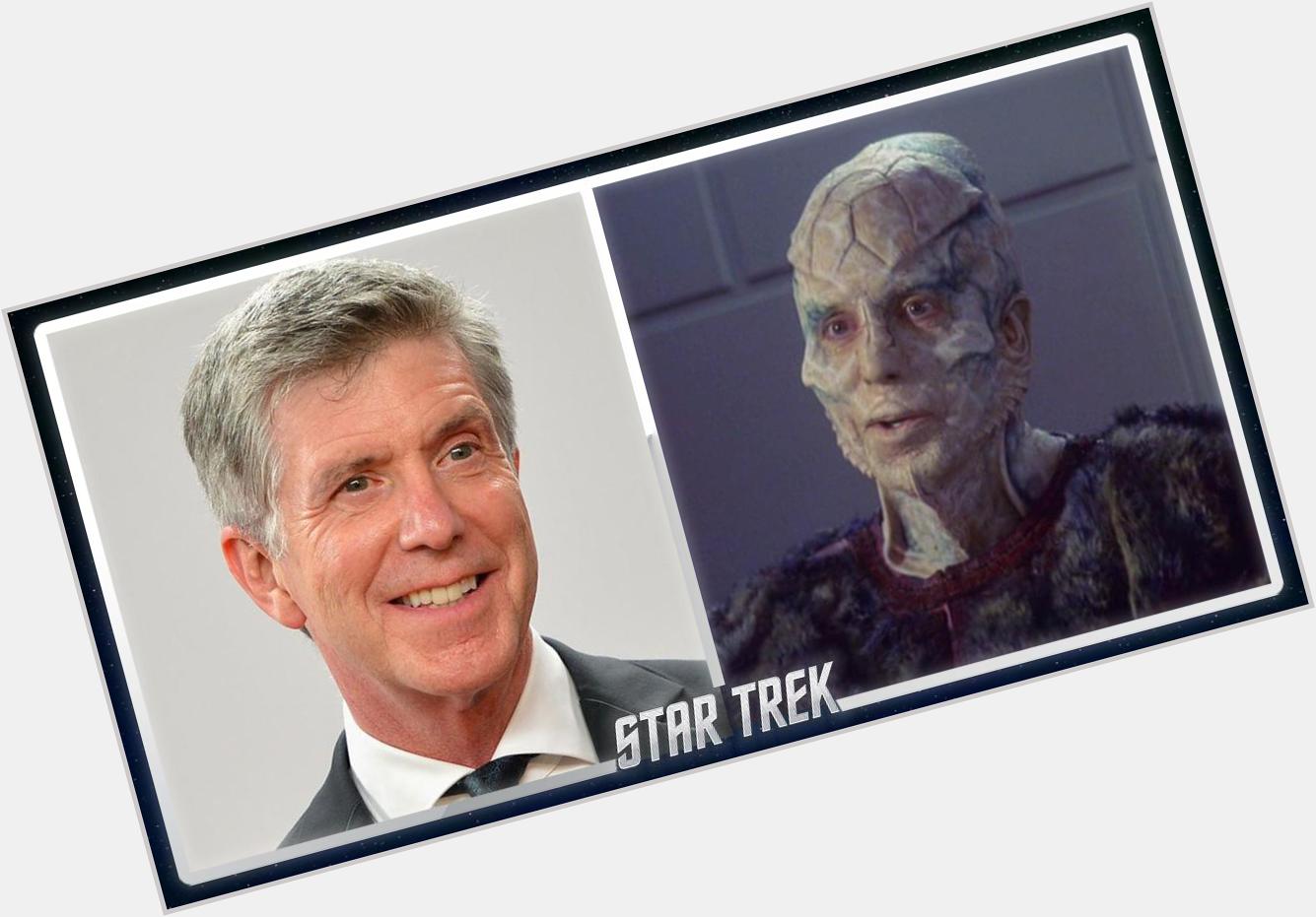 Happy Birthday to Tom Bergeron, who guest starred in  Learn more:  