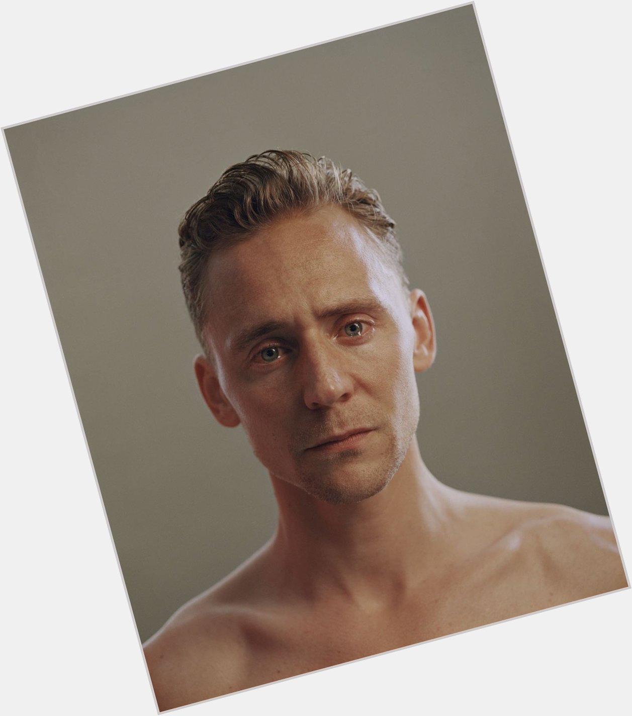 Happy birthday to the most kind, charming, cultivated, generous, talented man I\ve ever known, Tom Hiddleston. 