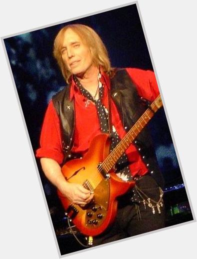 Happy 64th birthday to one of the greatest in the biz: Tom Petty  "Learning To Fly" 