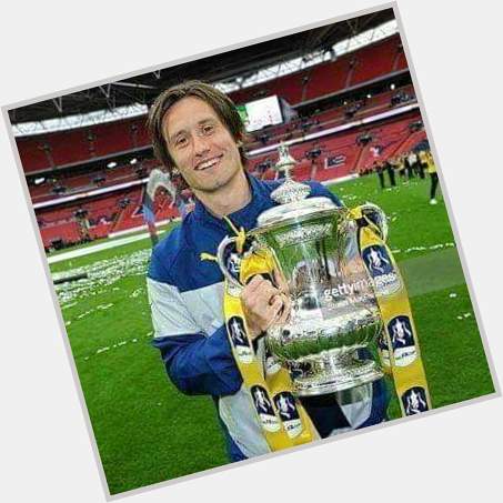 Happy Birthday 35th The Little Mozart/Super Tomas Rosicky        !! Wish You more more more.. 