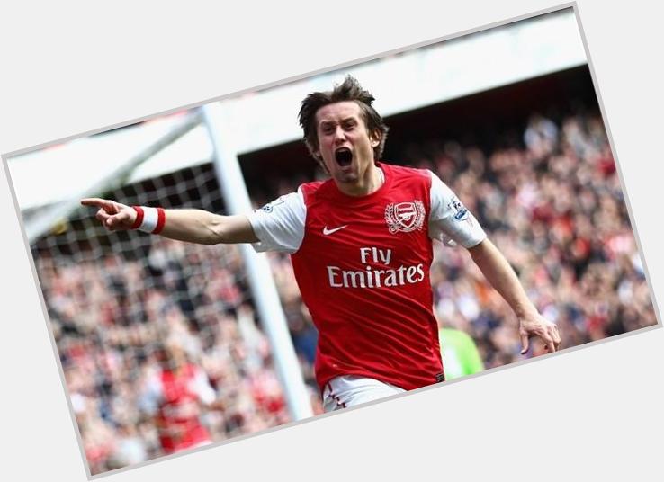 Happy birthday (35 th) The Little Mozart, Tomas Rosicky!!  I wish you fast recover. 