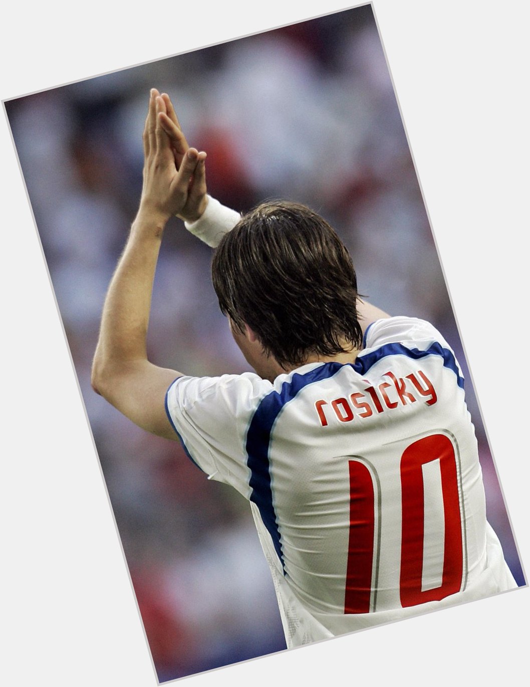   Happy birthday, Czech Republic legend Tomá Rosický!   Favourite \Little Mozart\ memory? 