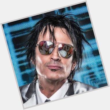 HAPPY BIRTHDAY TO THE SICKEST DRUMMER OF ALL TIME! RAISE A TOAST TO TOMMY LEE! CHEERS MATE! 
