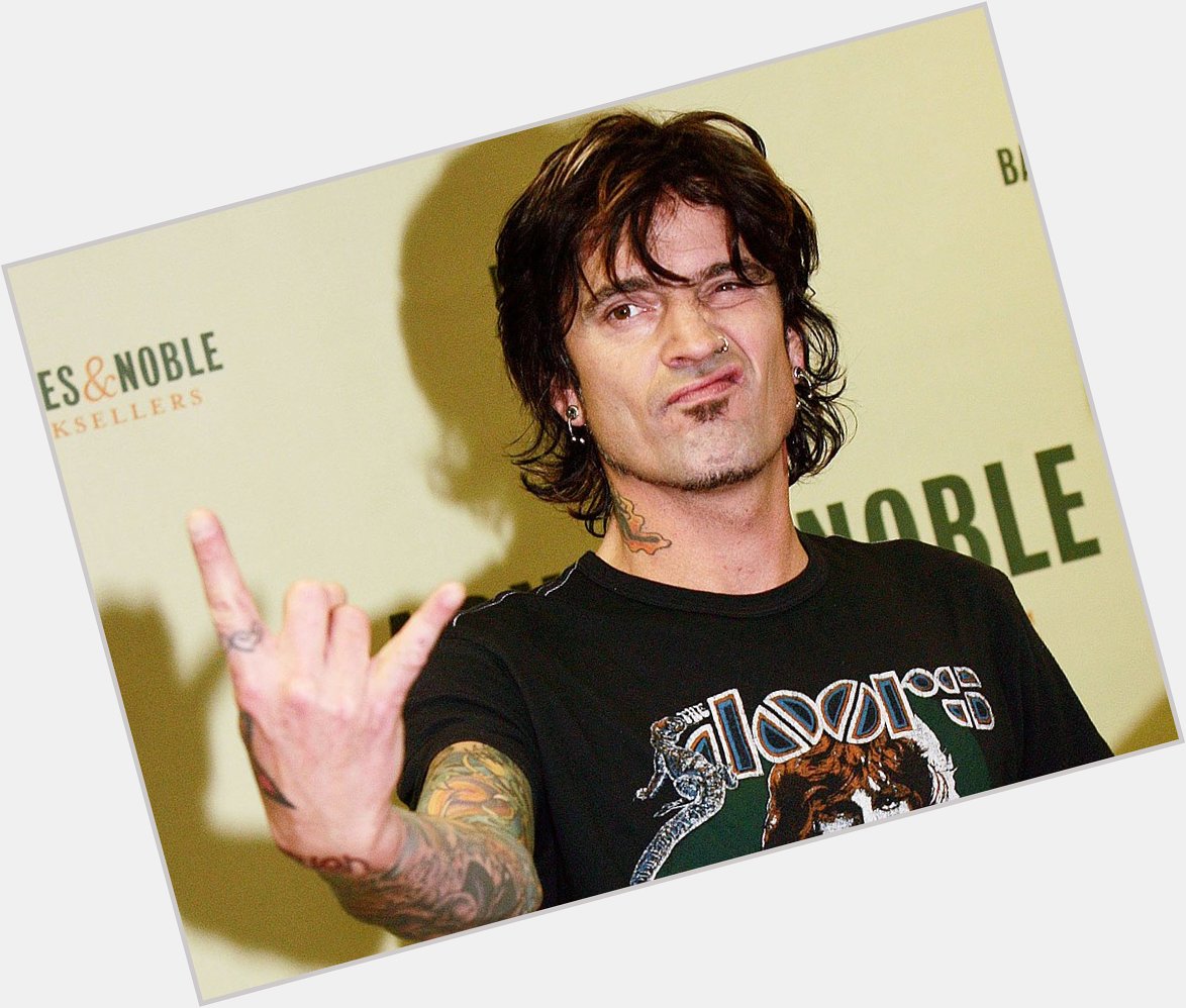 HaPPy BirThdAy to Tommy Lee.... 56 years old today..... CRUEHEADS 4 LIFE - SOLA  