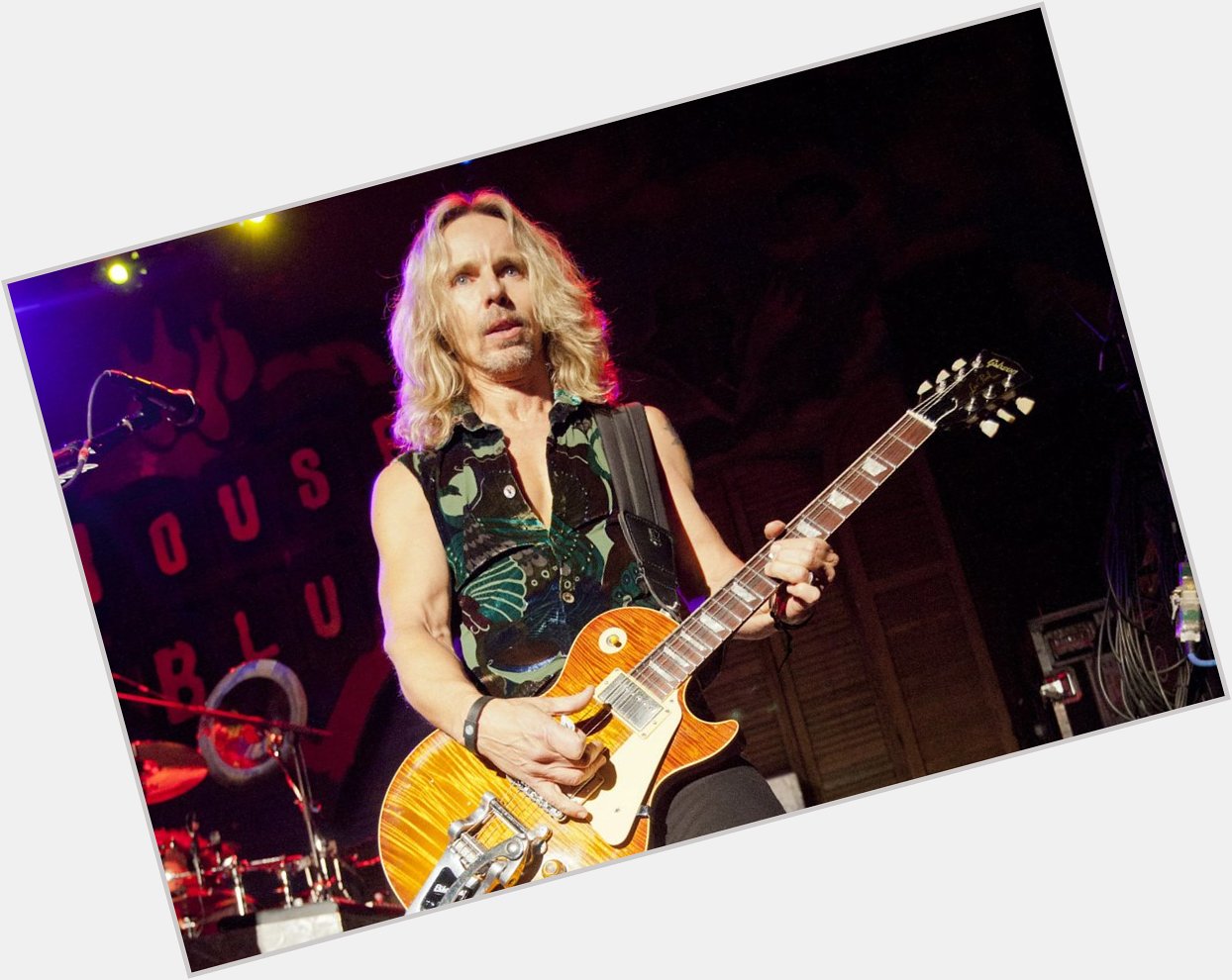 Happy Birthday to Tommy Shaw of the group Styx. 