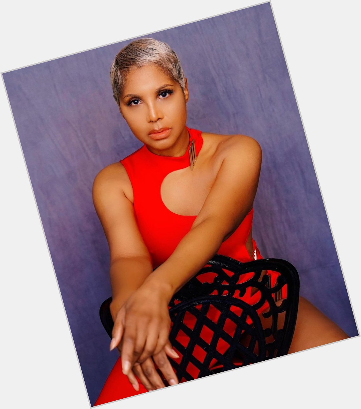 Happy Birthday to the living legend  What are your top 8 songs by Toni Braxton? 