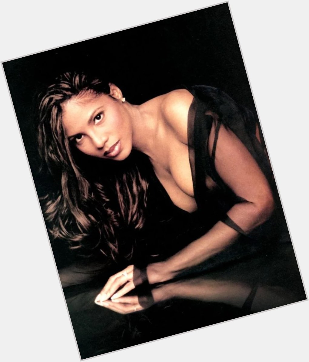 Happy birthday to my favorite singer of all time. Toni Braxton 