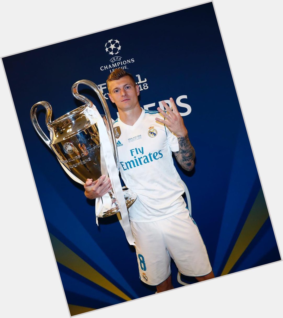 Happy birthday to Real Madrid s Toni Kroos, who turns 3  3  today 