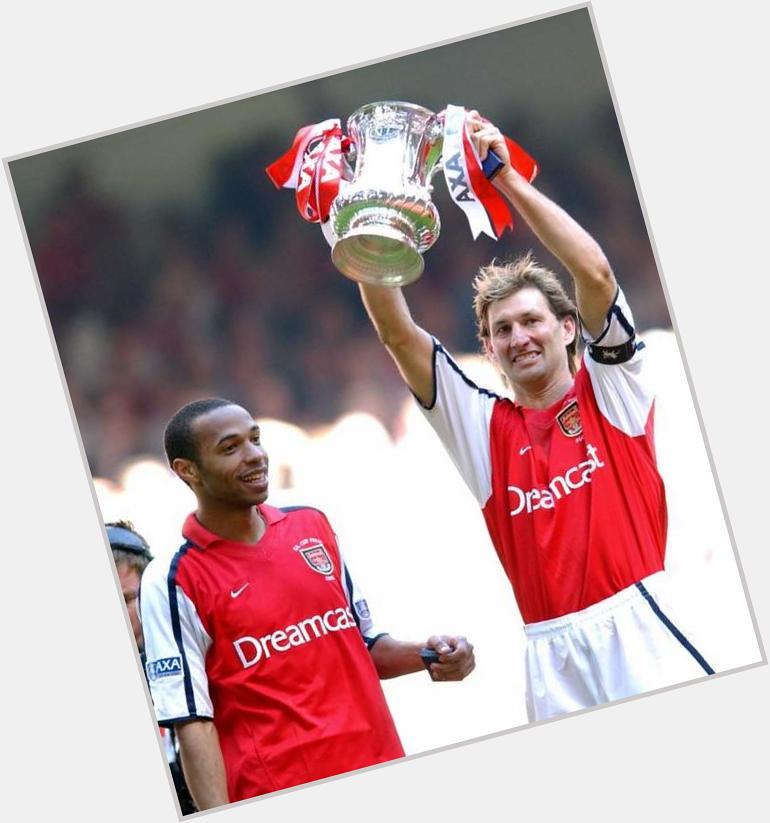 . Live Blog features Tony Adams 10 finest quotes. Happy 48th birthday, Mr.Arsenal.  