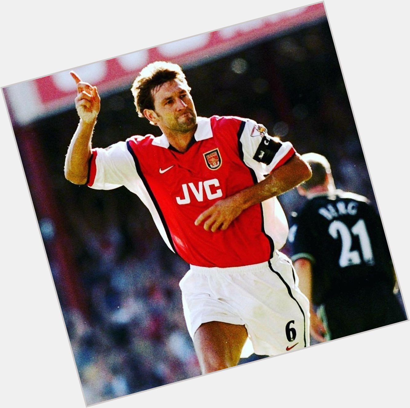 Happy birthday to the one and only Mr.Arsenal Tony Adams !!!      