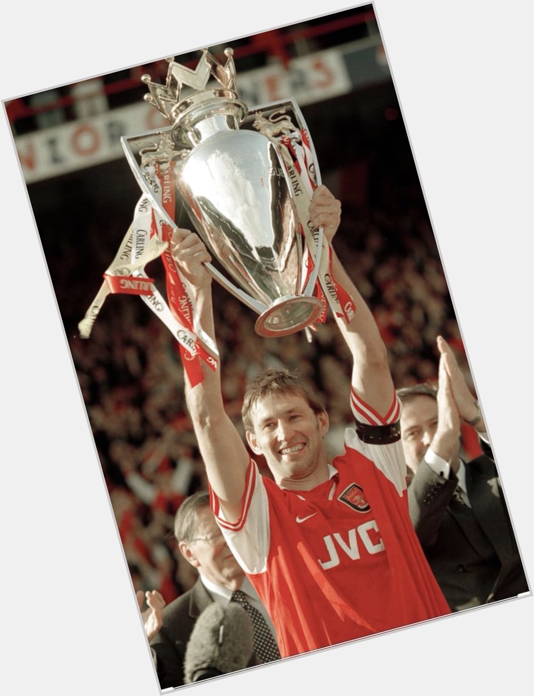 Happy Birthday to our skipper, Mr Arsenal Tony Adams enjoy your day king 