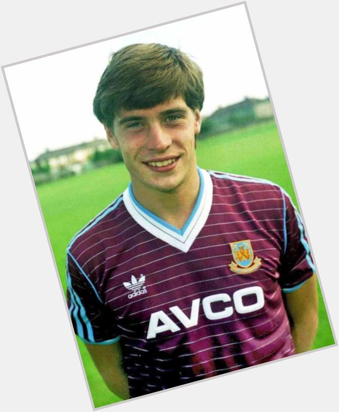 Happy 50th birthday to Hammers legend Tony Cottee 