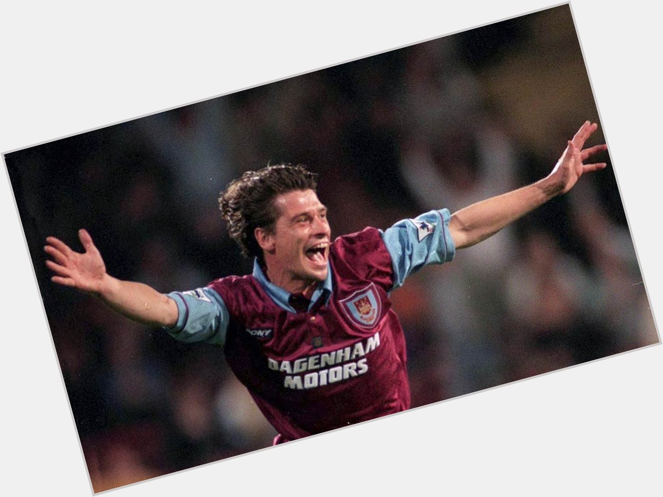 Happy birthday goes out to Tony Cottee! 