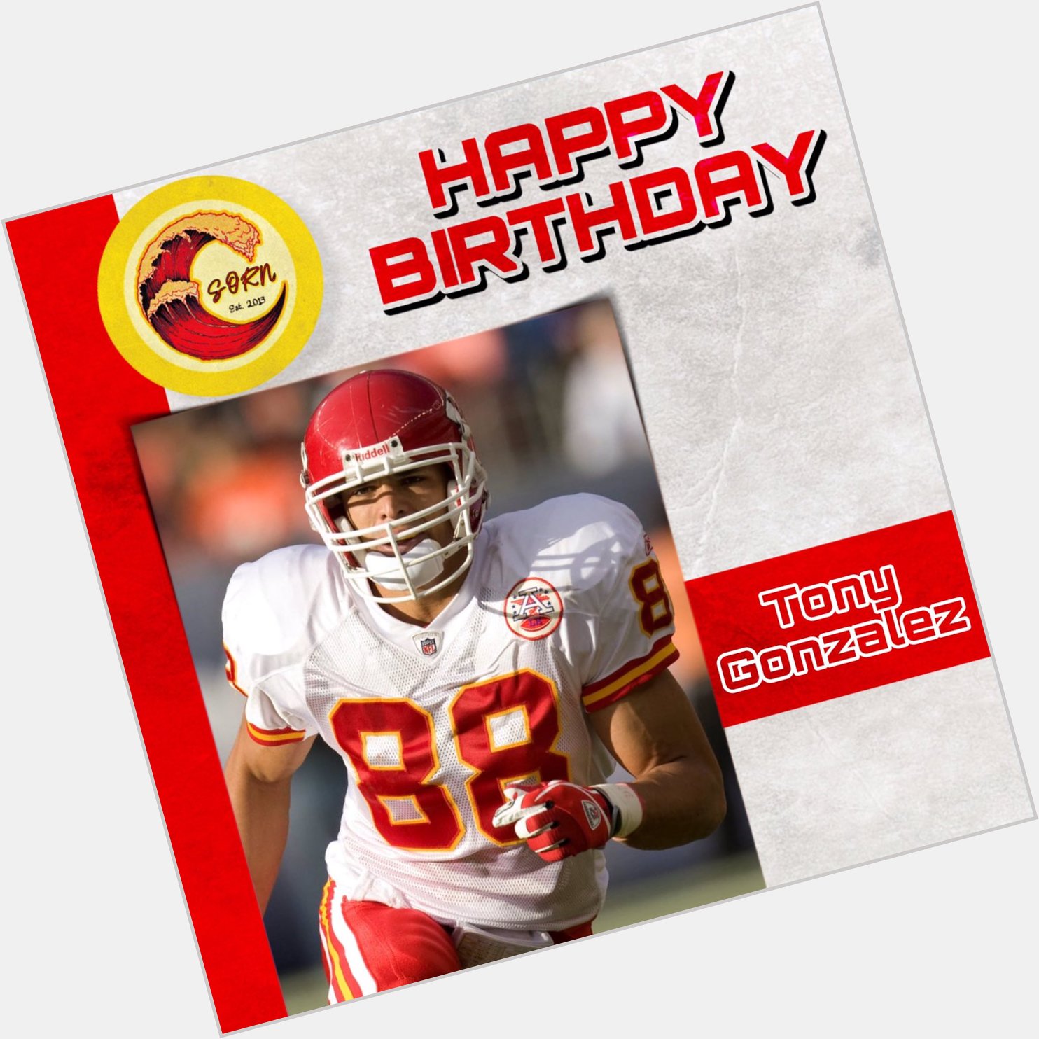 Happy Birthday to one of the greatest tight ends of all-time, Tony Gonzalez!  | 