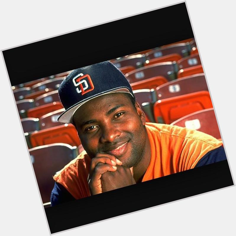 Happy Birthday to Legend and childhood hero Mr. Padre himself Tony Gwynn RIP. Arguably the greatest hitter since Te 