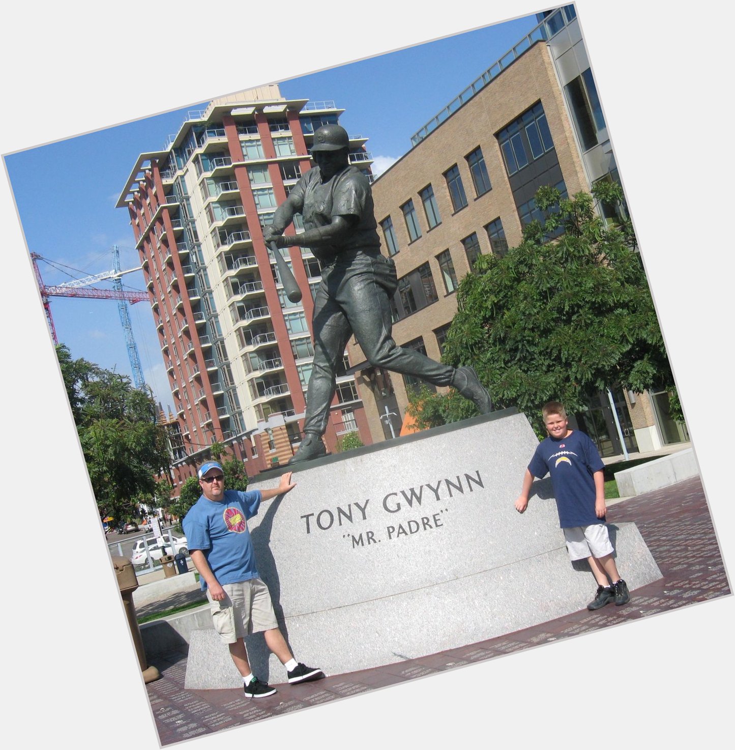 Happy Birthday Tony Gwynn. This pic has been in my phone since 2008.  