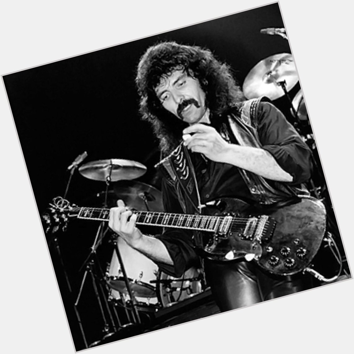 Tony Iommi is what every guitarist wanted to look like in the 70 s. Happy bday 