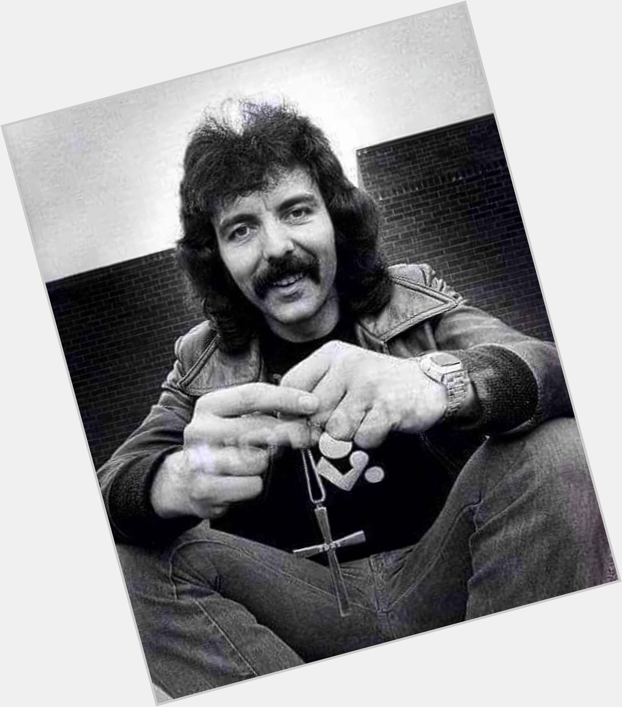 Happy 73rd birthday Tony Iommi! Born on this day in 1948 in Handsworth, Birmingham. 