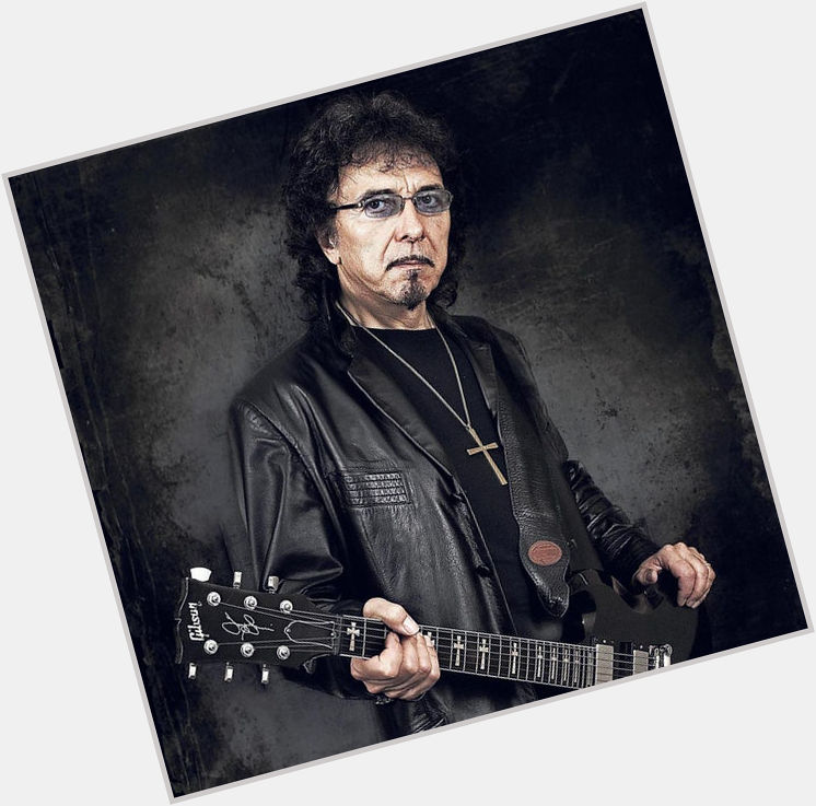Happy Birthday Tony Iommi

February 19, 1948

Which is your favorite Black Sabbath  track?

 
