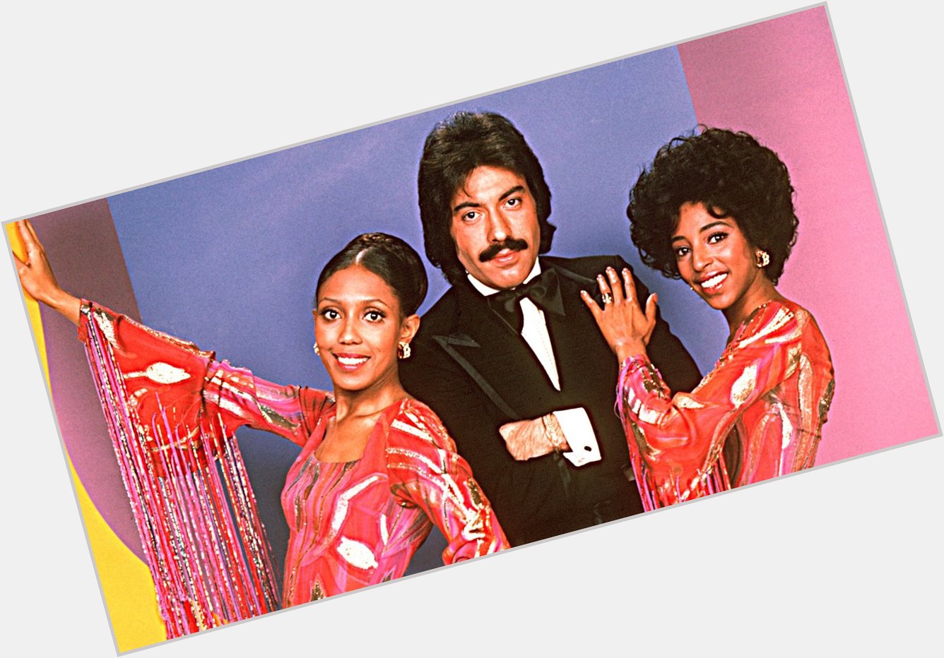 Please join me here at in wishing the one and only Tony Orlando a very Happy 77th Birthday today  