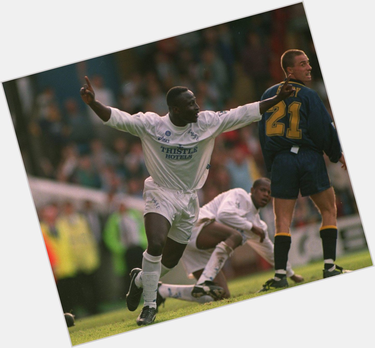 Happy birthday to Tony Yeboah! Born in \66 he made 66 apps for scoring 32 goals. 