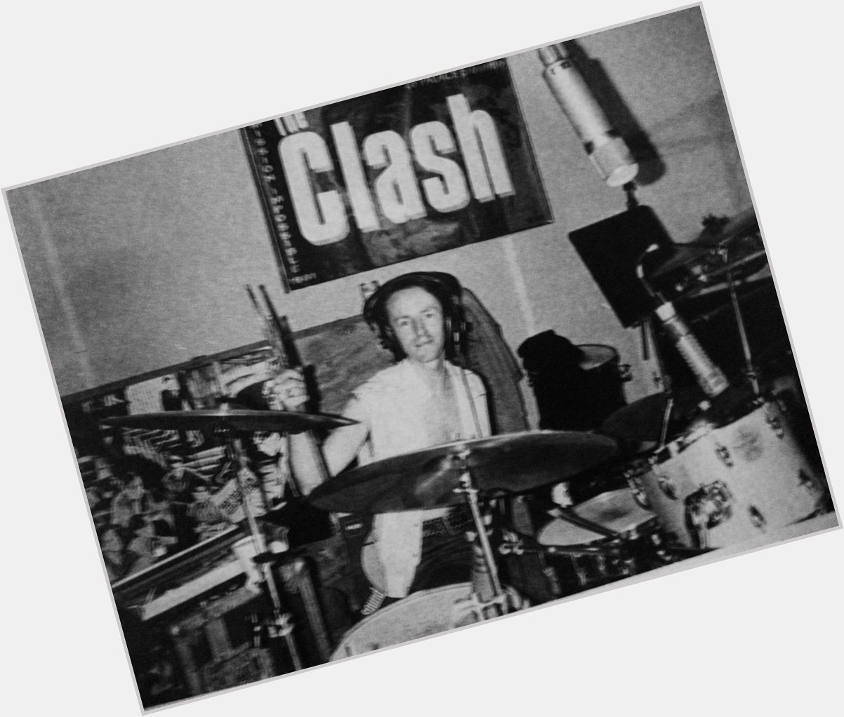 Happy Birthday to the one and only Drummer Topper Headon of The Clash!!! 