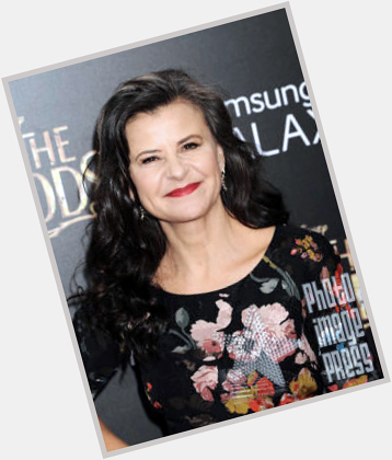 Happy Birthday Wishes to this lovely lady Tracey Ullman!            