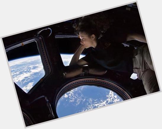  ... And the \model\ in the most famous photo in the cupola! Happy birthday, Astro Tracy Caldwell Dyson. 