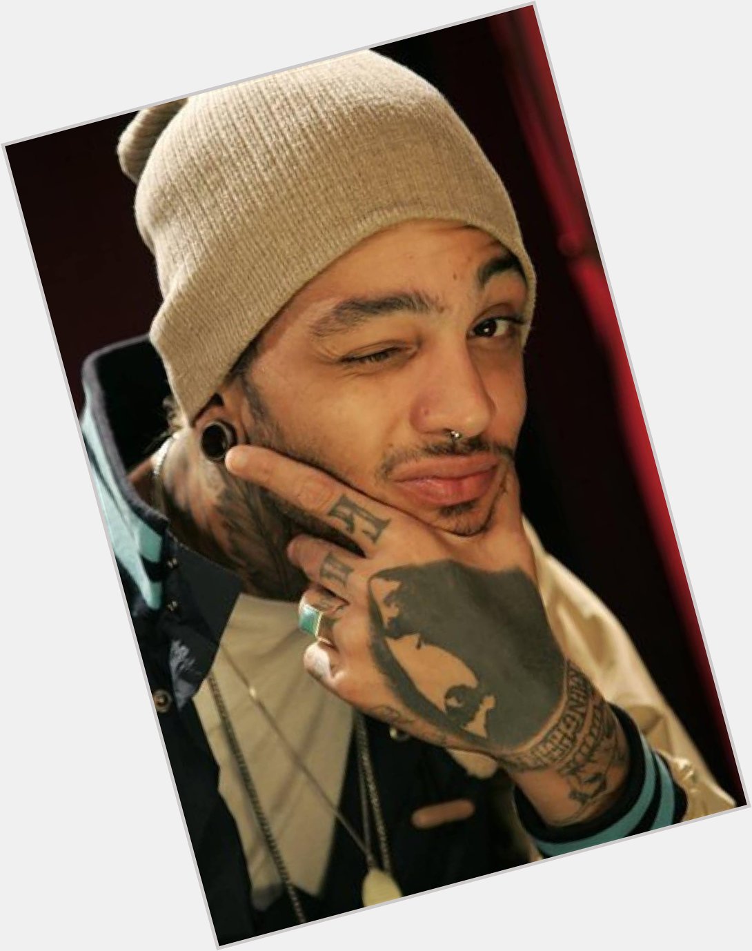 Happy Birthday to Travie McCoy. 