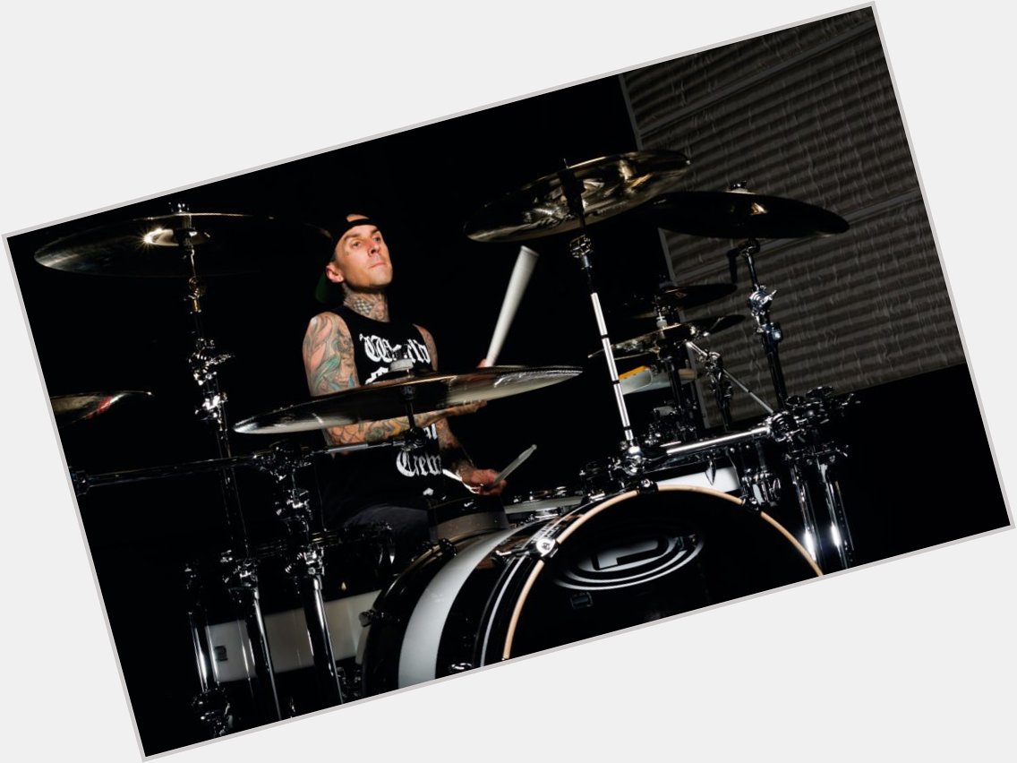 Happy birthday to  Travis Barker who turns 42 today!   