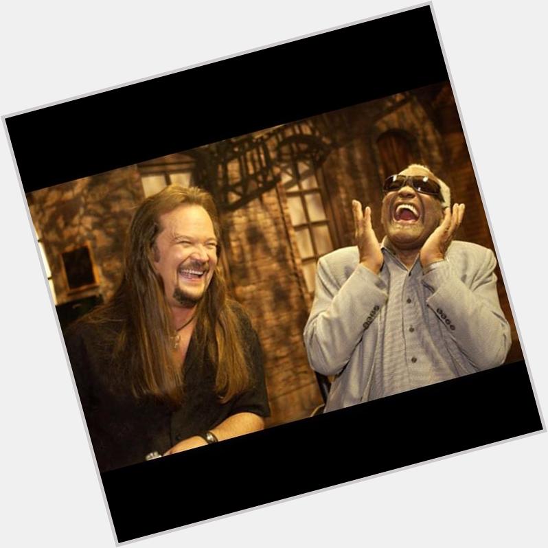 Happy birthday Travis Tritt. This picture makes me so happy. Your Crossroads with Ray Charles was one of the best t 