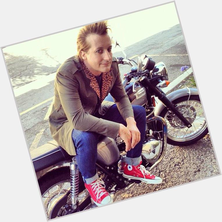 HAPPY BIRTHDAY TRE COOL I LOVE YOU HAVE AN AMAZING DAY!!!! 