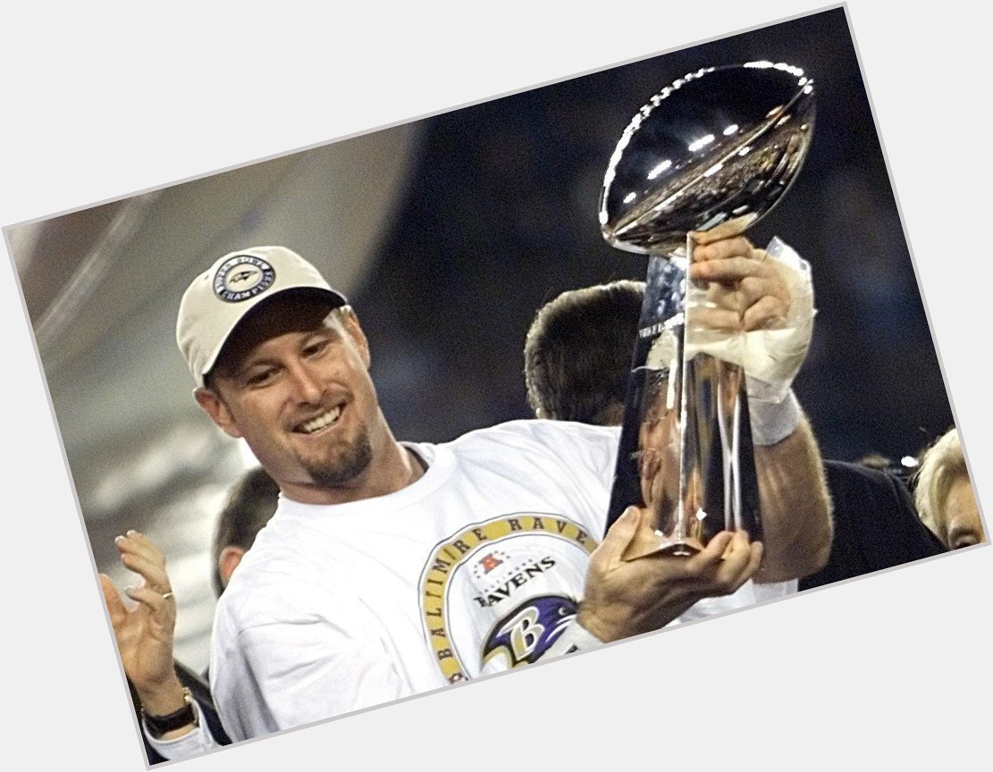 Happy 45th birthday to former QB Trent Dilfer! Thanks for bringing us our first Super Bowl! 