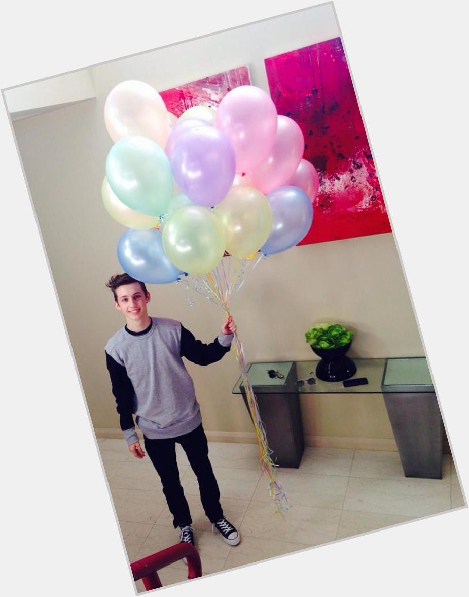 HAPPY 5TH BIRTHDAY TROYE SIVAN  