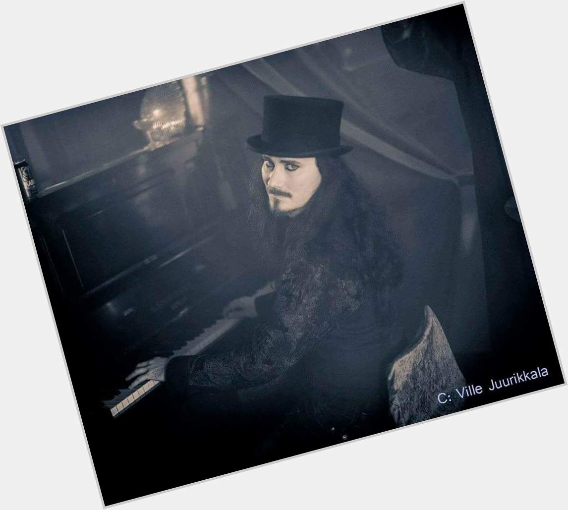 <3 Happy Birthday to  Tuomas Holopainen of Nightwish!    