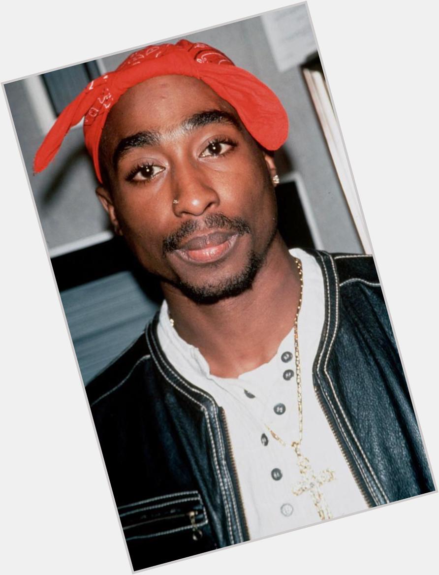 Happy birthday to the greatest rapper to ever be in the game. He would of been 44 today. R.I.P Tupac Shakur  