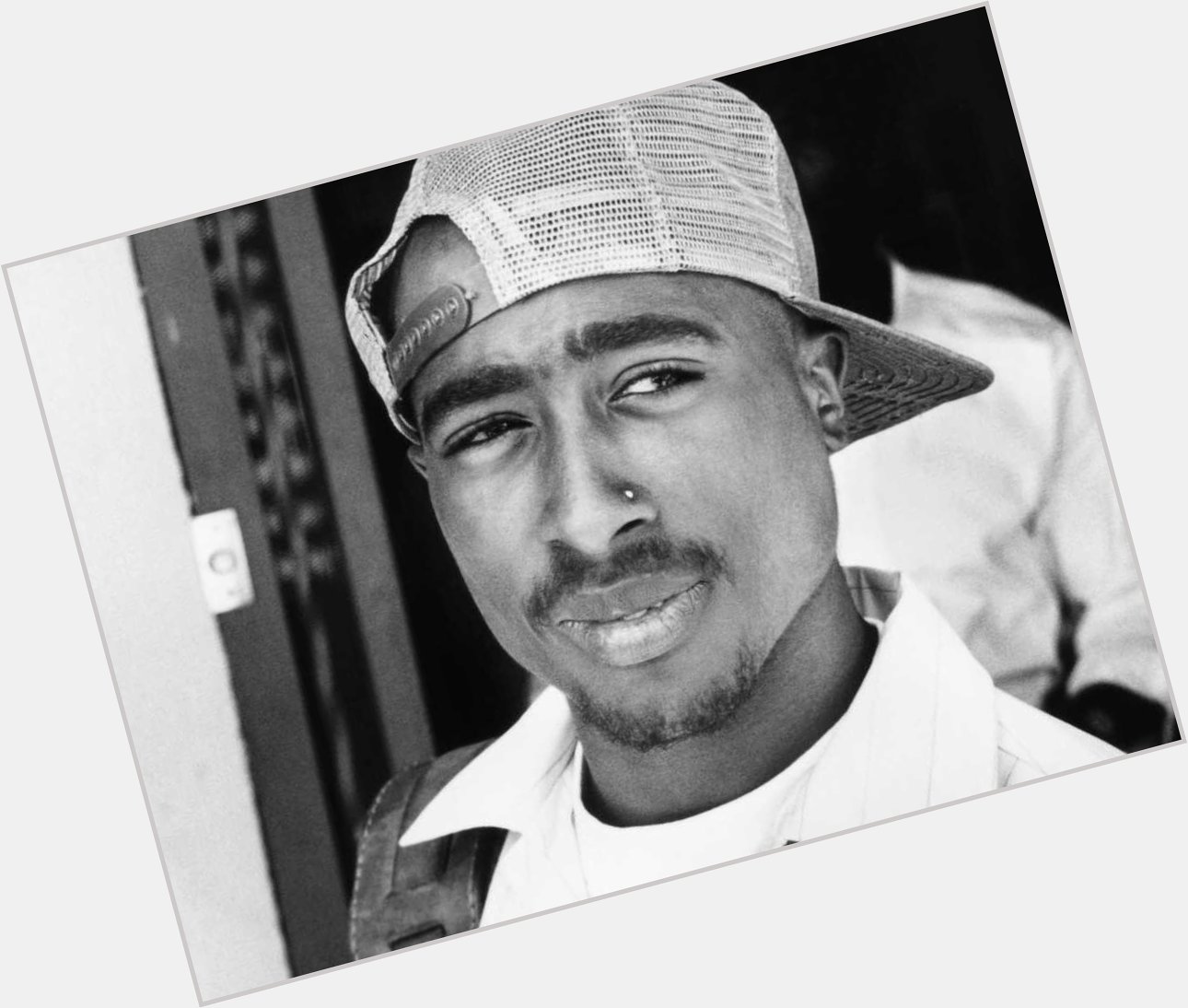 Happy heavenly birthday to the great urban poet, Tupac Shakur. He d be 51 years old today. 