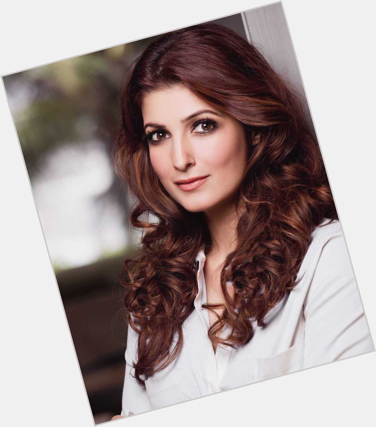 Happy Birthday Twinkle Khanna: 10 Quotes By Mrs Funnybones On Her 45th Birthday  