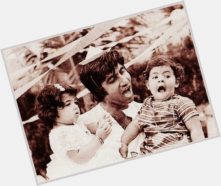 Amitabh Bachchan with little Shweta Bachchan and Little Twinkle Khanna Happy Birthday 