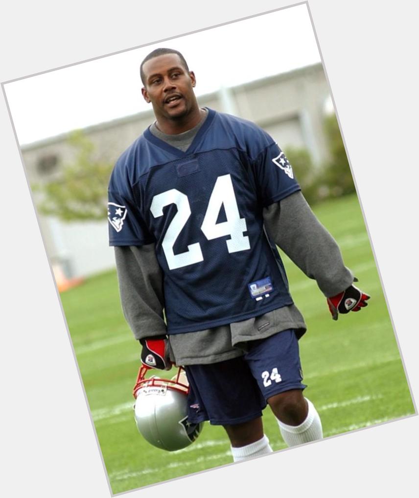 Happy Birthday to our newest Patriots HOFer, Ty Law! 