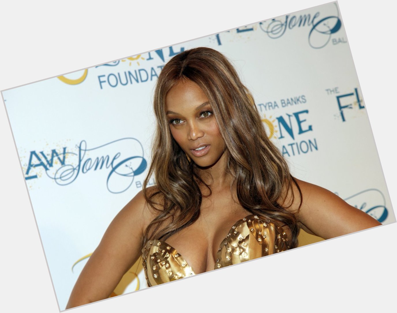 Happy Birthday to Tyra Banks, who turns 42 today! 