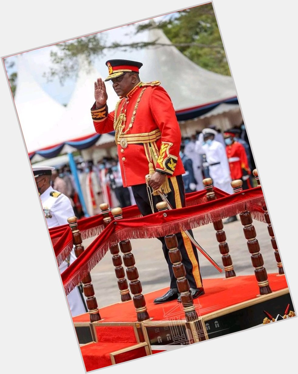 Happy birthday President of the Republic of Kenya Hon. Uhuru Kenyatta 