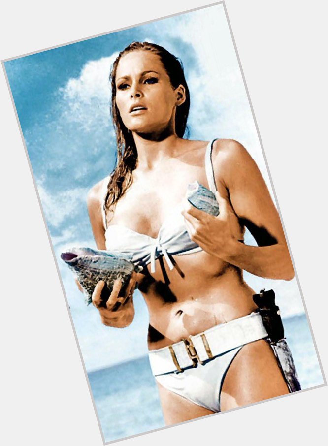 Happy 85th birthday to Ursula Andress - an icon in the Bond world.

We salute you Honey Ryder 