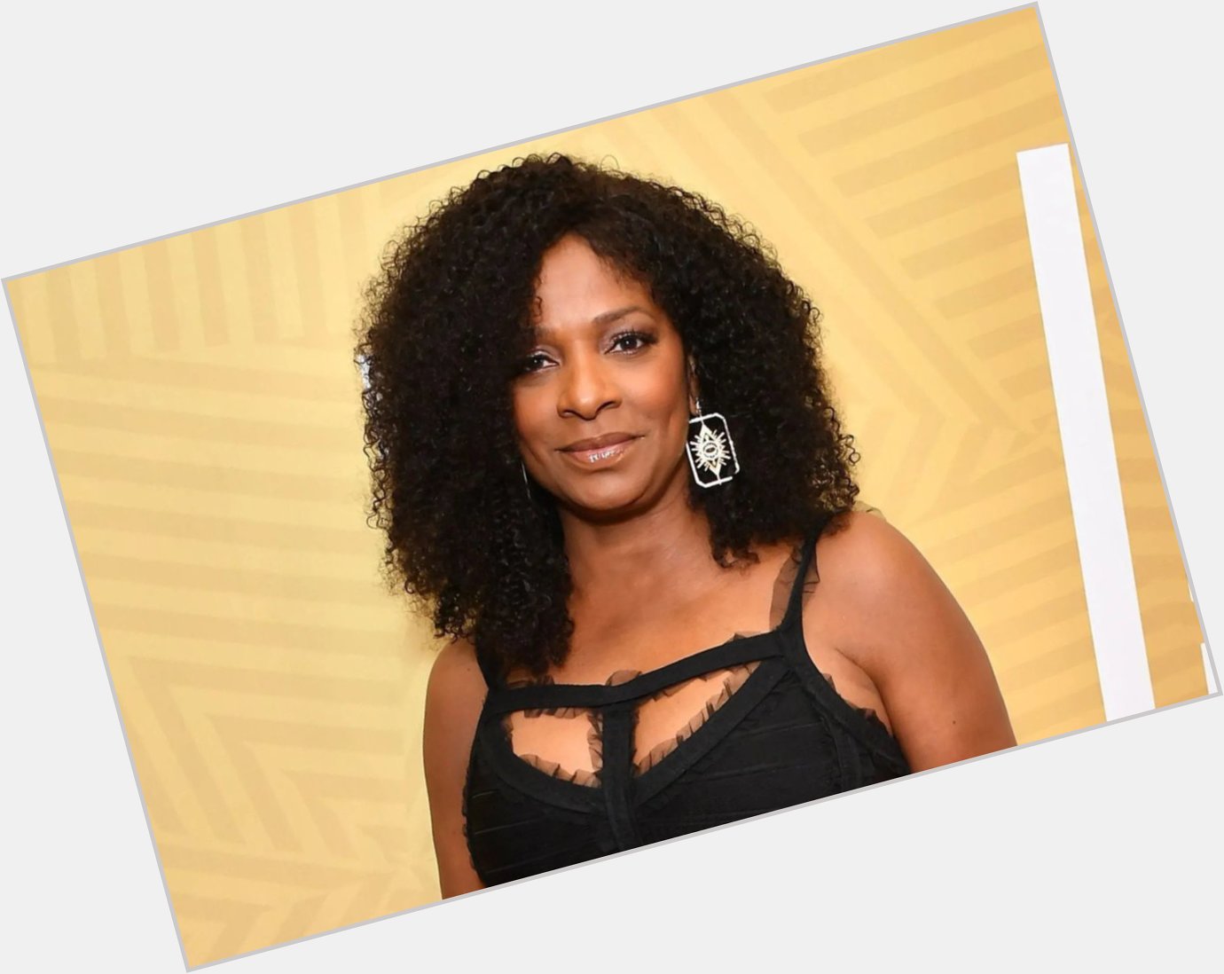 Happy 65th birthday to actress, dancer, and eight-time NAACP Image Award nominee Vanessa Bell Calloway. 