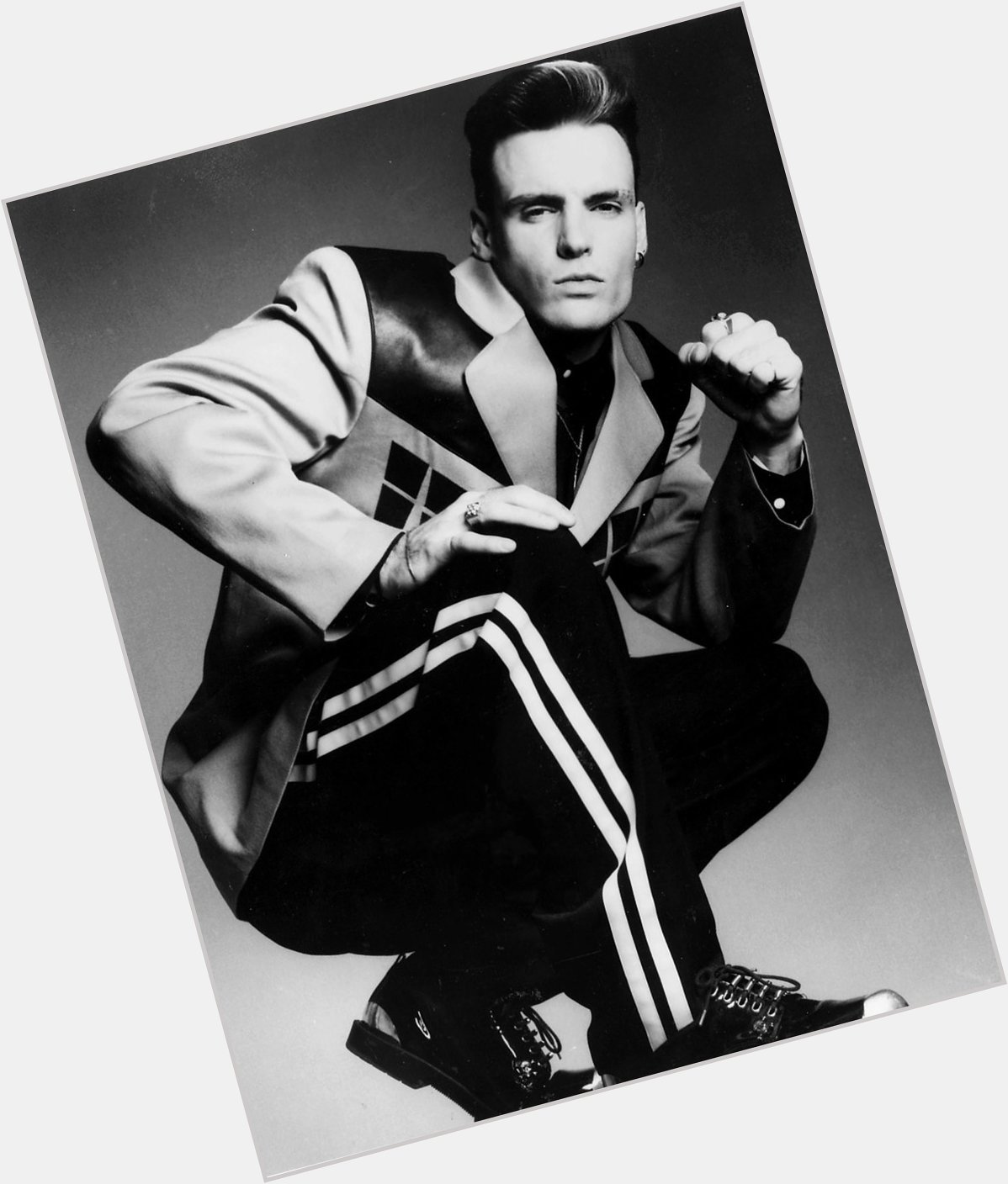 Happy birthday to American rapper, actor, and television host Vanilla Ice, born October 31, 1967. 