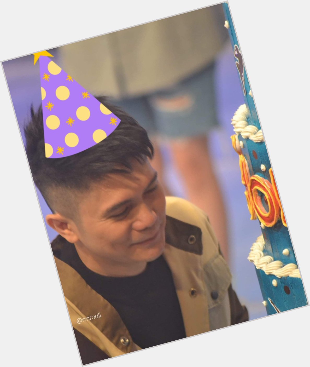 Happy birthday have an amazing day!!   TODAY IS VHONG NAVARRO DAY 