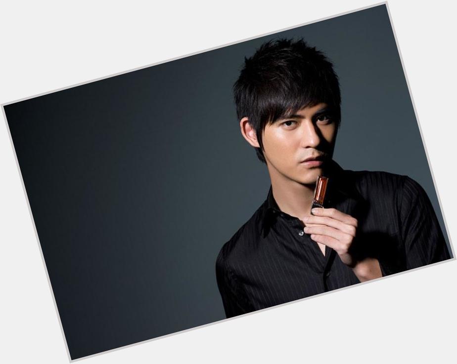 Happy Birthday Vic Chou!!aktor,penyanyi dan model iklan ini kini berusia 34 tahun :) 