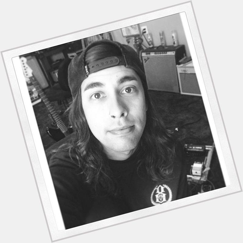 Happy birthday to vic Fuentes man can\t believe you are 32 